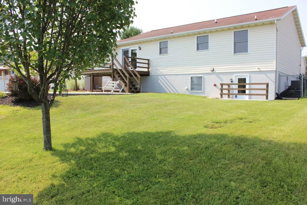 CLOVER LANE - Residential