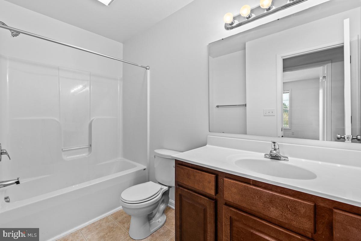 PARKVILLE - Residential Lease