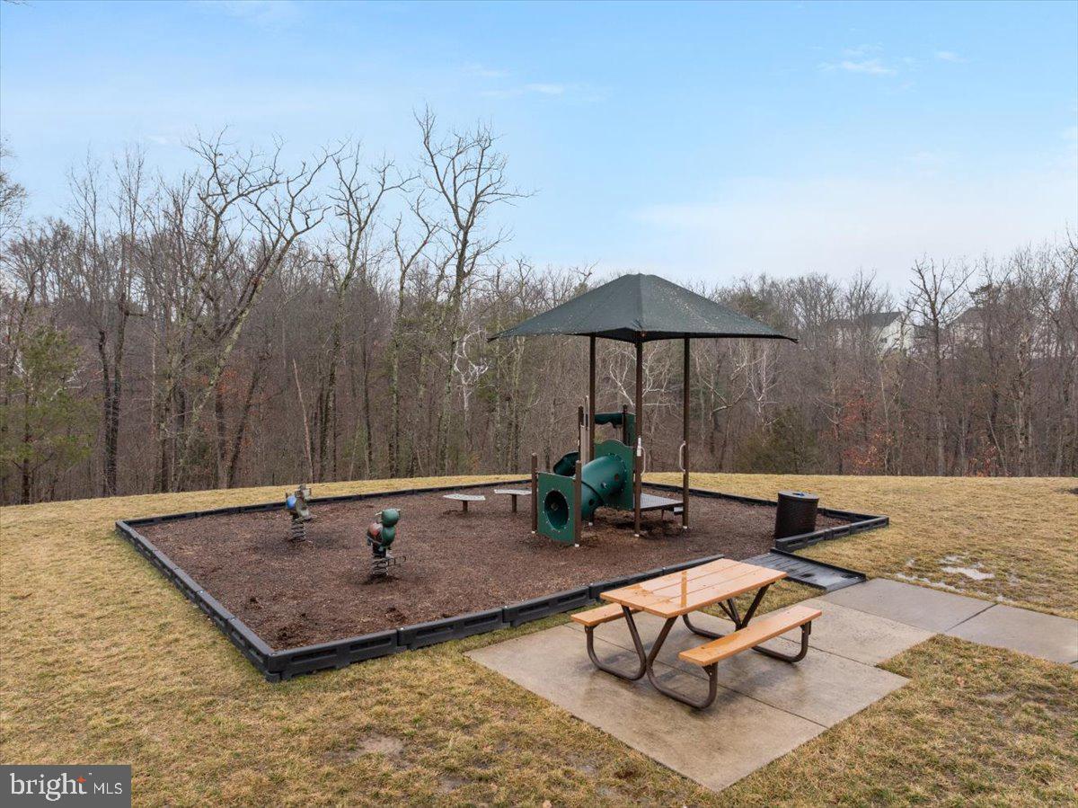 FIELDSTONE - Residential