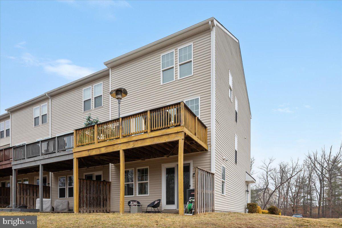 FIELDSTONE - Residential