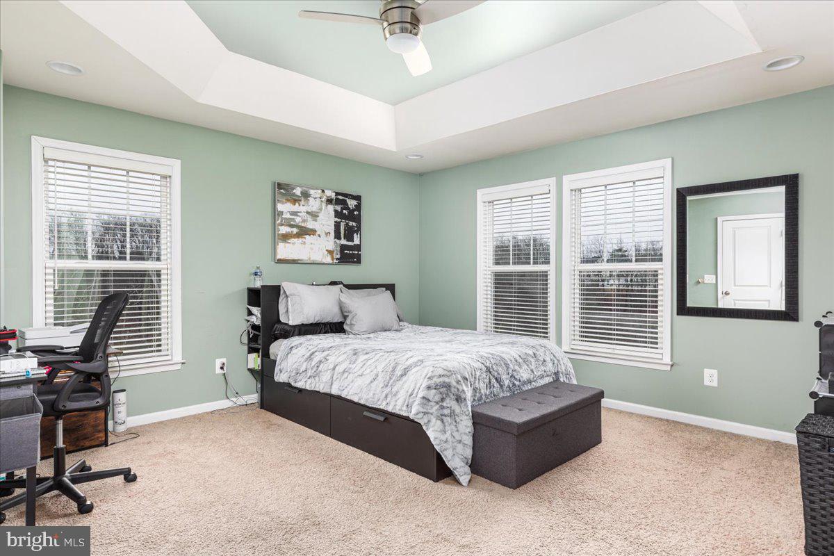 FIELDSTONE - Residential