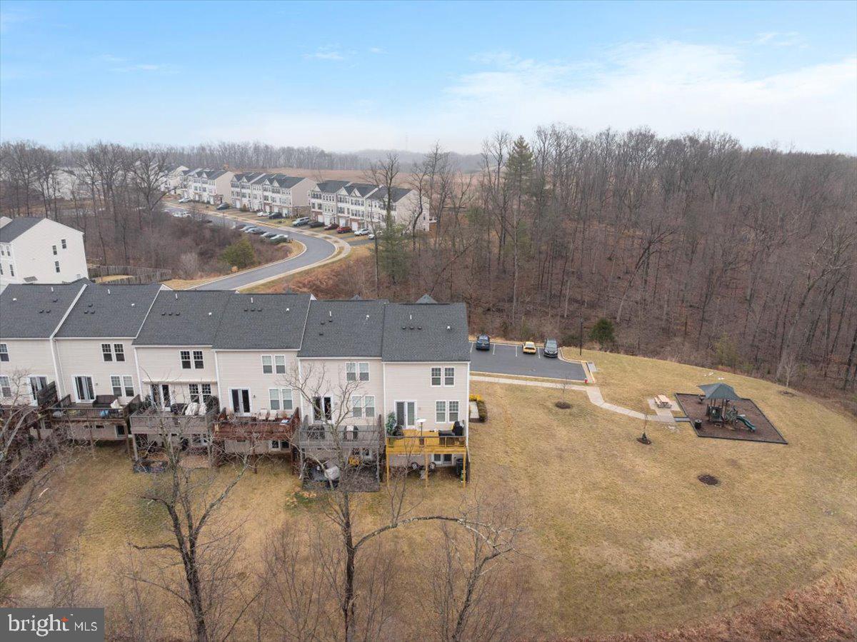 FIELDSTONE - Residential