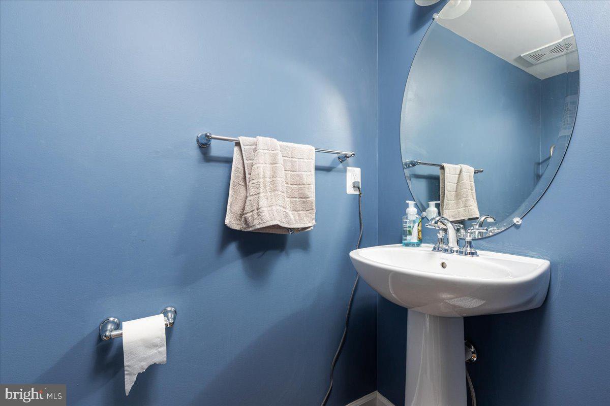 FIELDSTONE - Residential