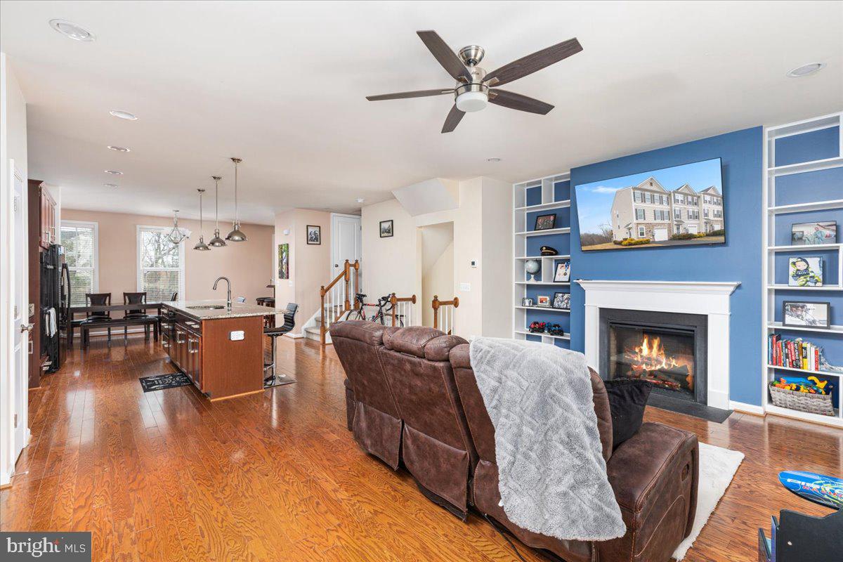 FIELDSTONE - Residential