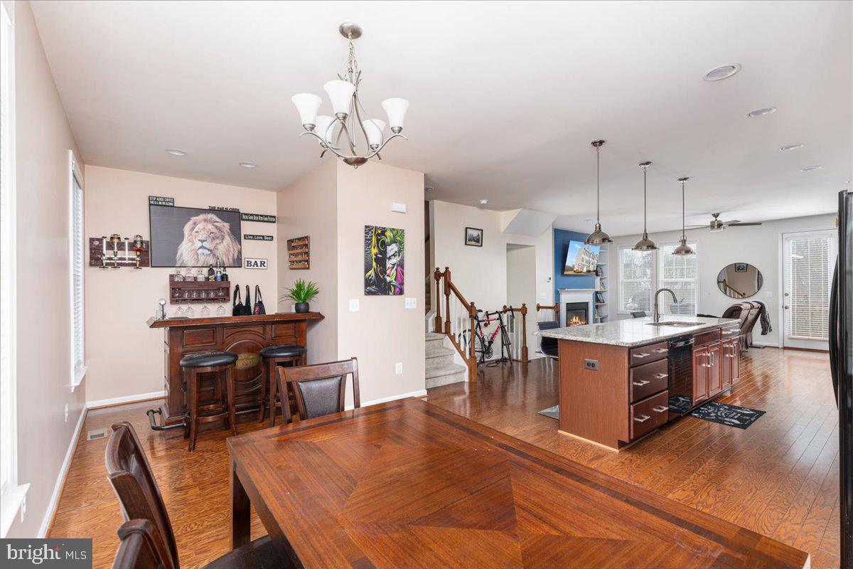 FIELDSTONE - Residential