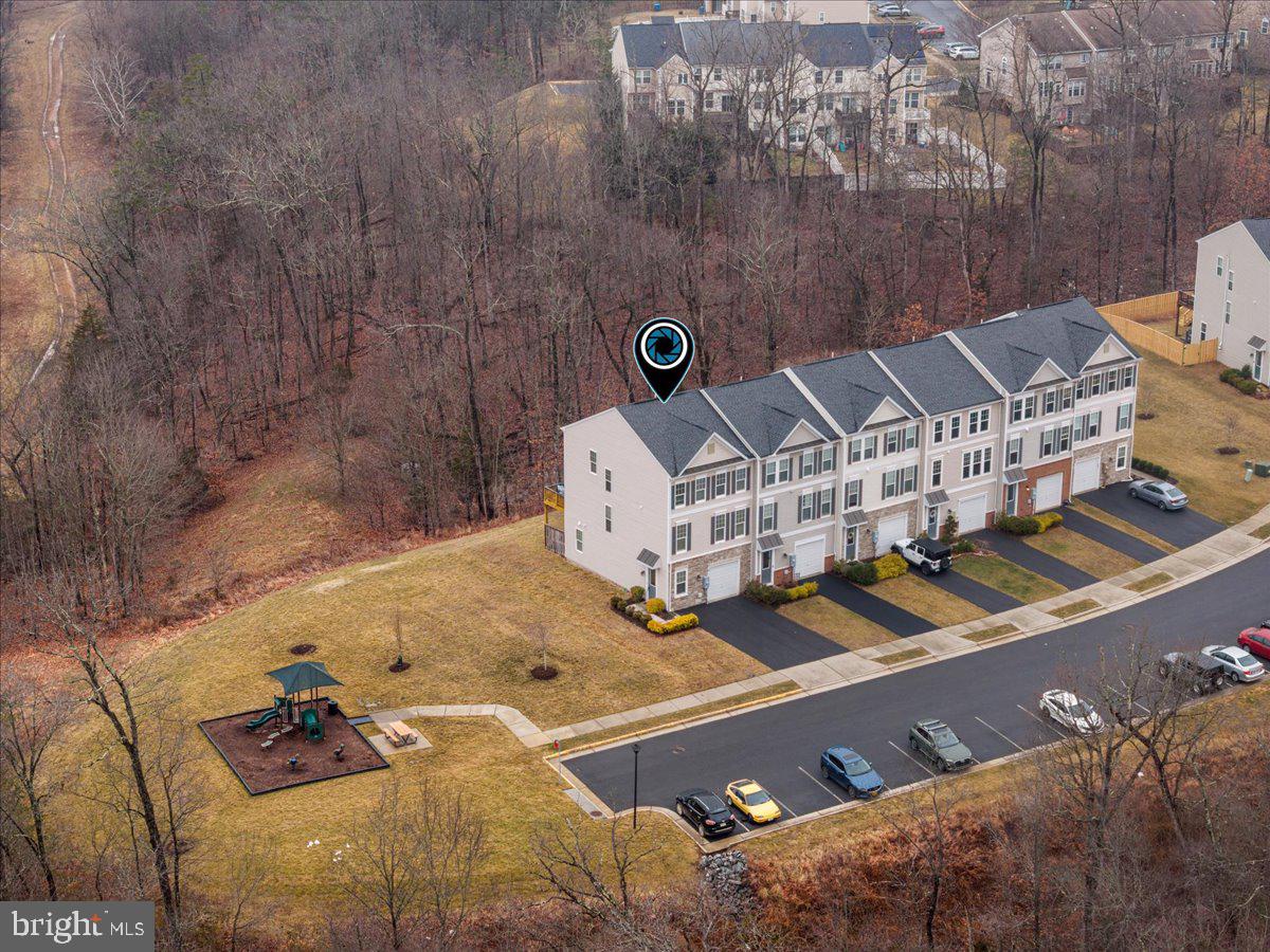 FIELDSTONE - Residential