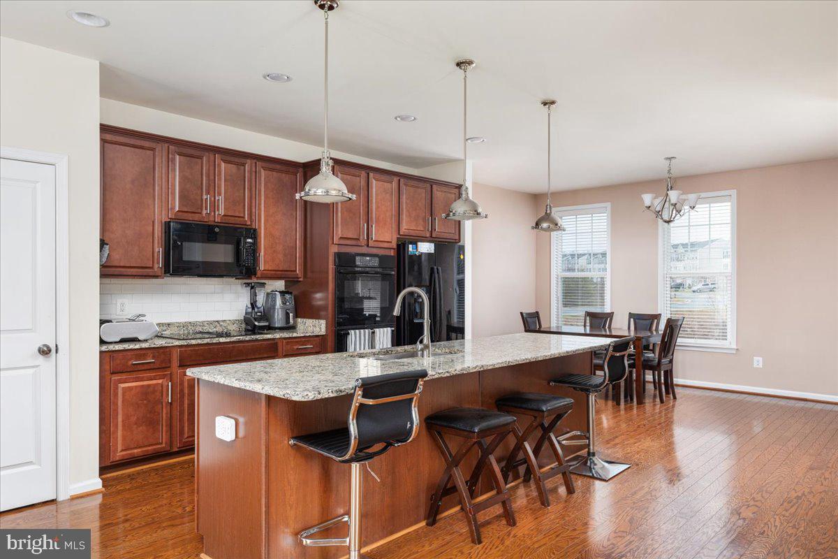 FIELDSTONE - Residential