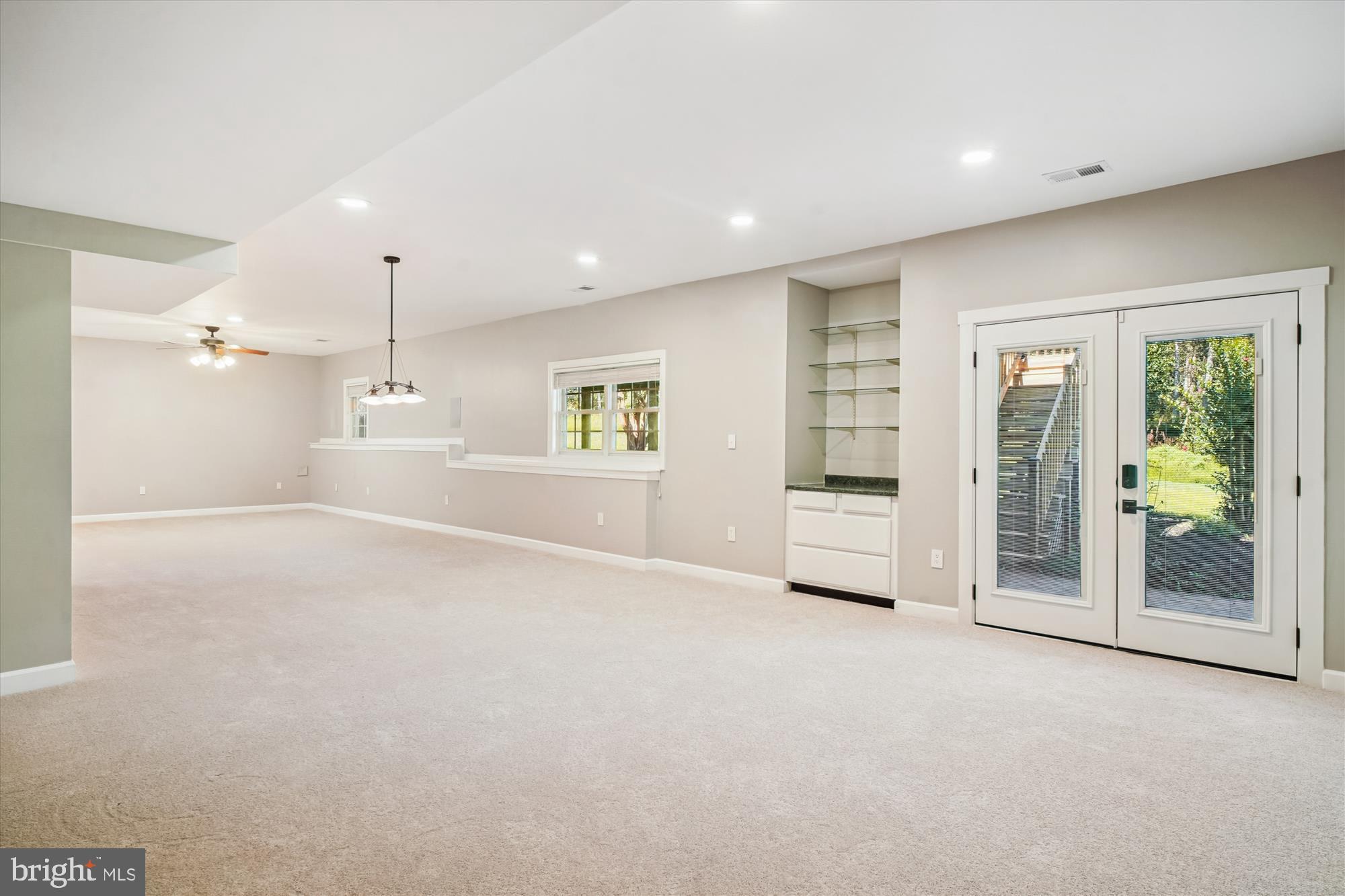 ABRAMS - Residential