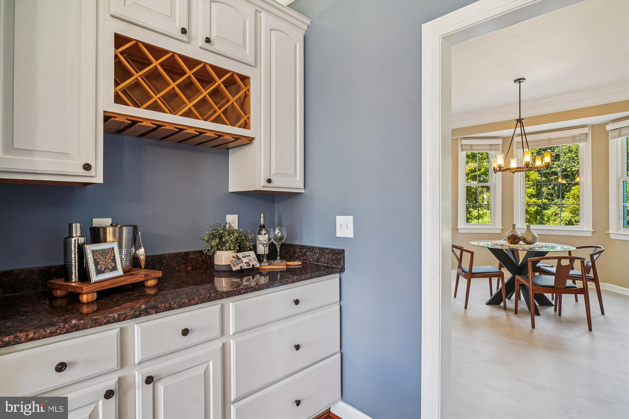 ABRAMS - Residential