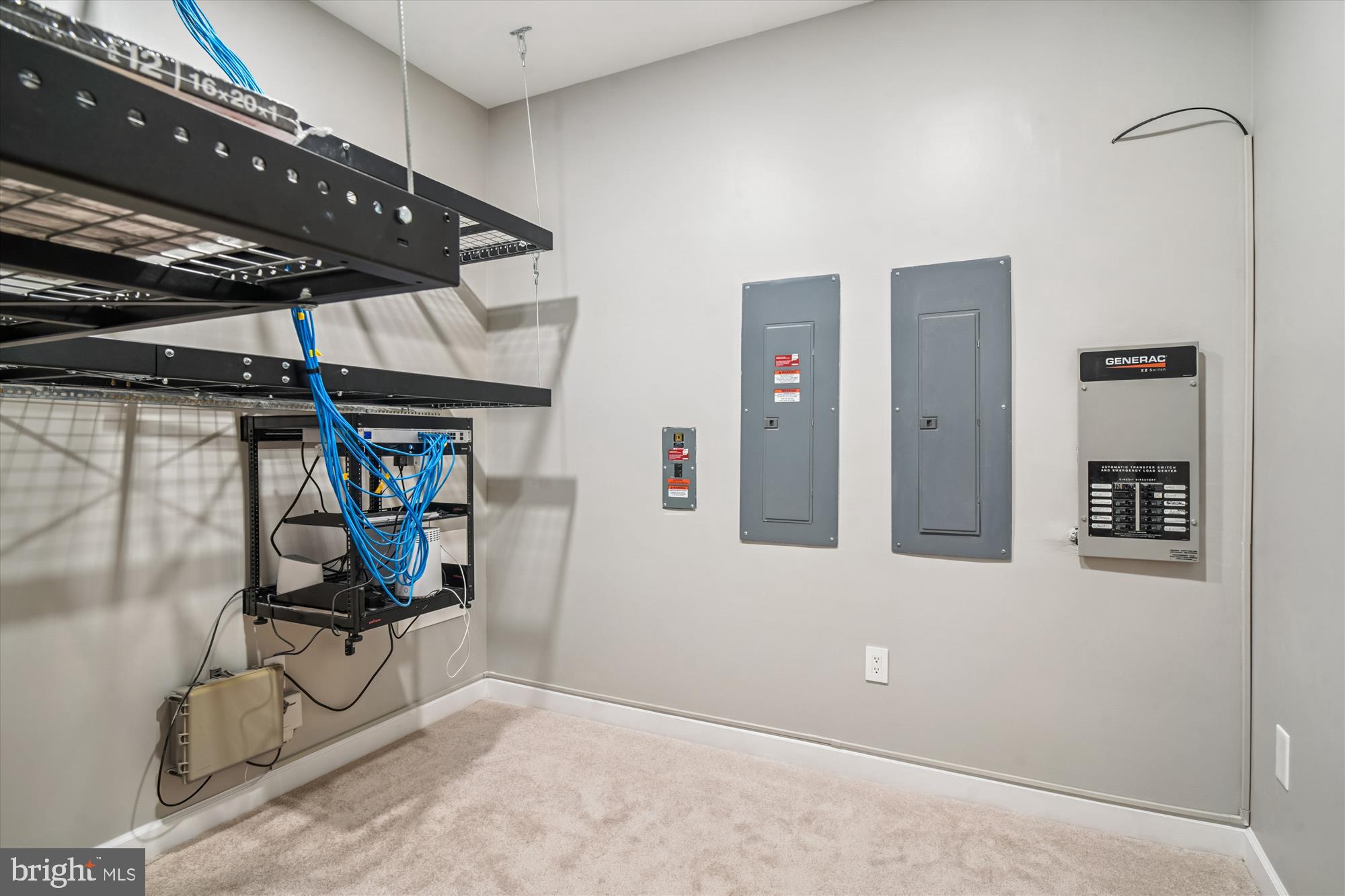 ABRAMS - Residential