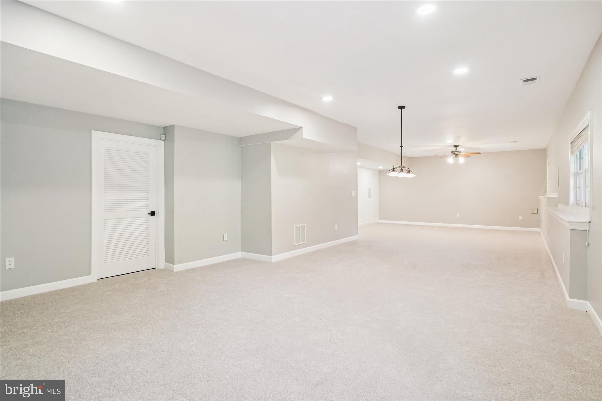 ABRAMS - Residential