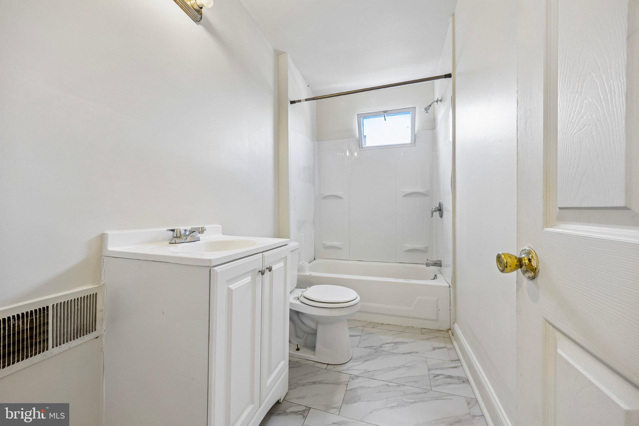 CHESTER CITY - Residential