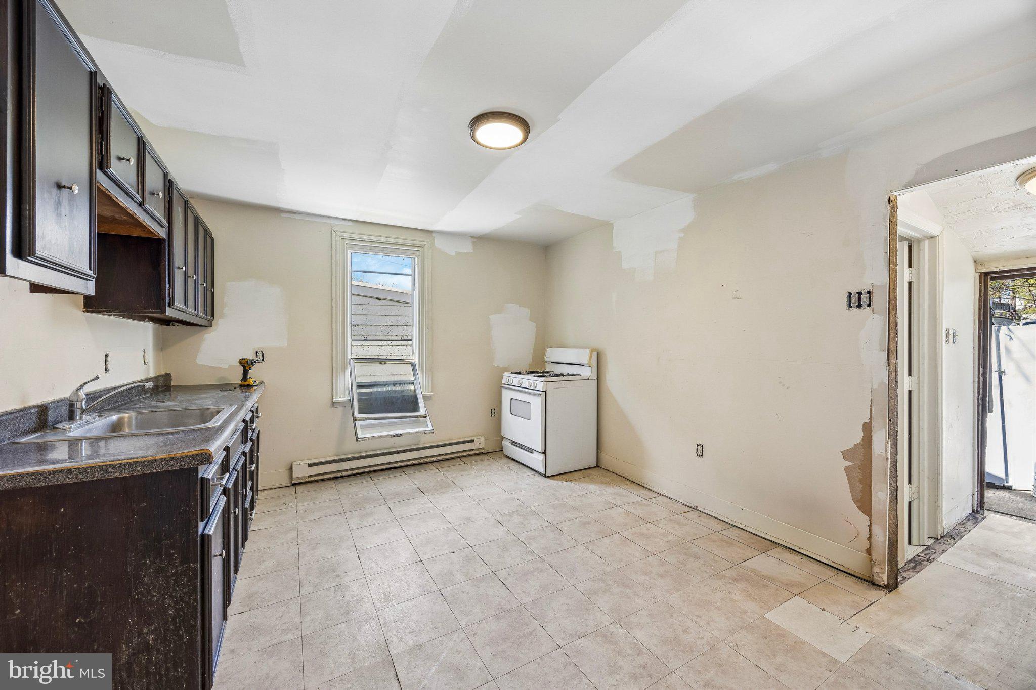 CHESTER CITY - Residential