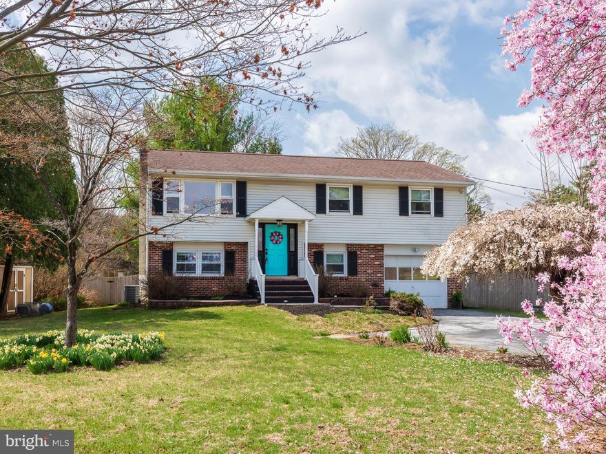 Single home on flat, fenced, 1 acre lot in sought after West Chester Area School District, centrally located between Downingtown, West Chester, and Exton. Interior completely updated withing the last 5+ years. This bi-level home is ready for you to move in. Enter the home to a stone-tiled landing and move up the stairs to the main living area. You enter the open concept Living Room, Dining Room and completely renovated Kitchen. The Dining Room features a built-in Corner Cabinet and French Doors to the 
3-Season Room. The Kitchen was updated with white 42 inch cabinets, tiled backsplash and quartz counters. The cabinets and drawers are soft close, one with a lazy-susan.  The main level has Bamboo solid wood flooring known for its resistance to scratches. The 3-Season room has Luxury Vinyl Tile (LVT) floor, ceiling fan, and is surrounded with windows and a sliding glass door to the Deck. The Deck was replaced with Composite Decking and stairs to the Cedar fence enclosed backyard.  Both the Sunroom and Deck are great spots to enjoy your morning coffee and watch beautiful evening sunsets with your favorite beverage. To complete this level is a Primary Bedroom with a double closet, ceiling fan, and updated En-suite Bath with stall shower.  There are 2 additional good-sized bedrooms and a completely renovated Hall Full Bath with tub/shower.  As you go down the stairs to the Lower Level you will notice the replaced stair treads, railing and balusters. At the bottom of the stairs the finished Lower Level has Bamboo wood floors, a large Family Room with built-in shelving and cabinet and a Mantel ready for you to add your fireplace. This level has a renovated Half Bath, Bonus/Exercise room leading to the attached Garage and Laundry Room with cabinets, a large, shelved area for storage, and LVT flooring. From the Family Room you go through French doors to the very large Stamped Concrete Patio ready for your outdoor gatherings.  In this large, fenced yard there is a firepit with room for 10 Adirondack chairs around it and plenty of open space for outdoor activities and games.  See the Improvements list in Documents.