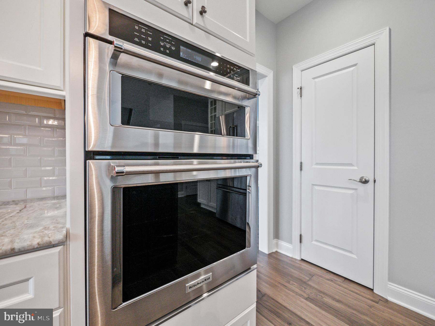 WEYHILL ESTATES - Residential