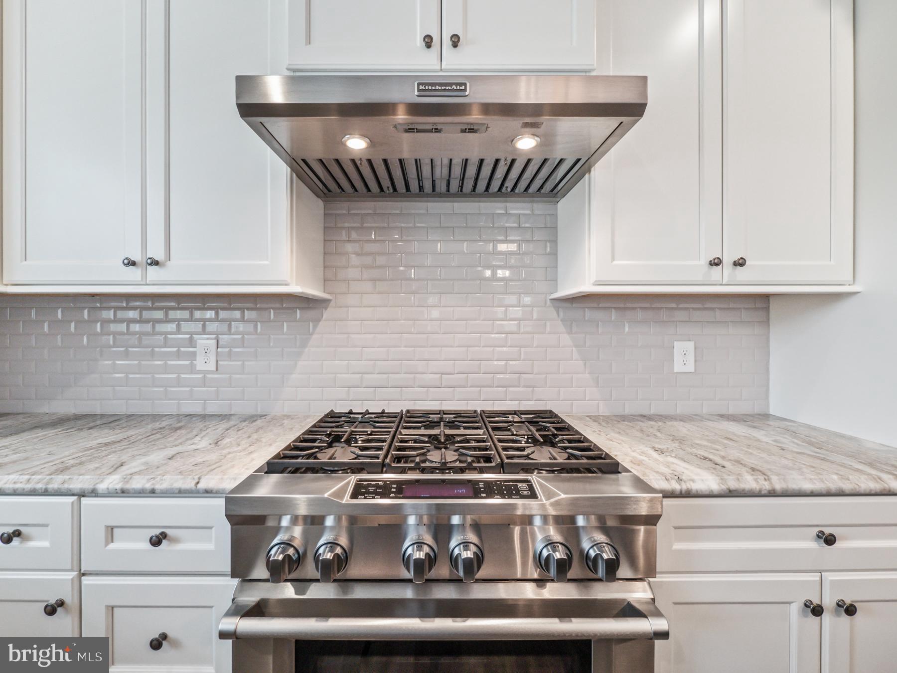 WEYHILL ESTATES - Residential