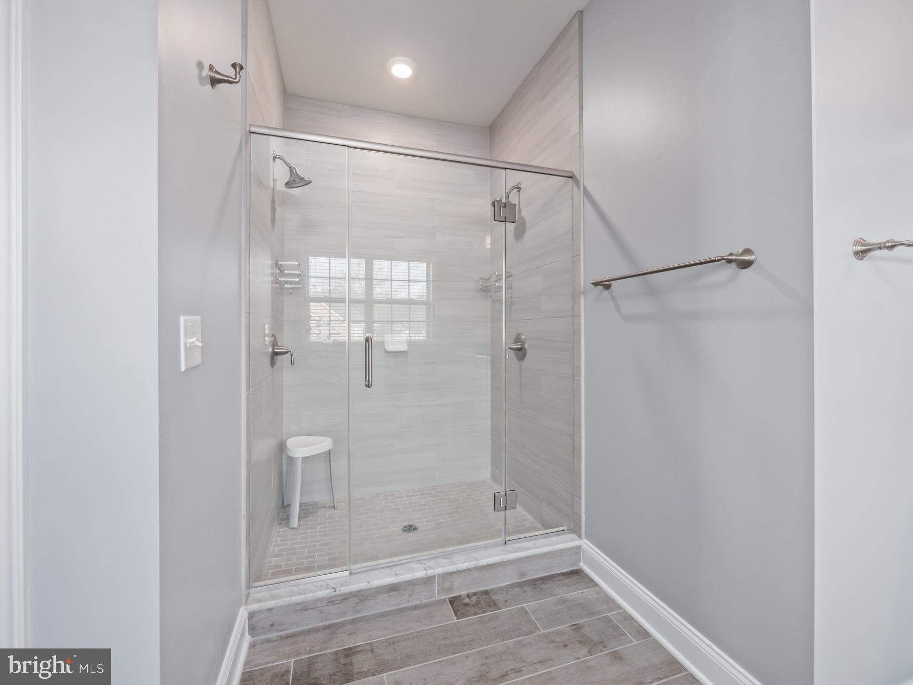 WEYHILL ESTATES - Residential