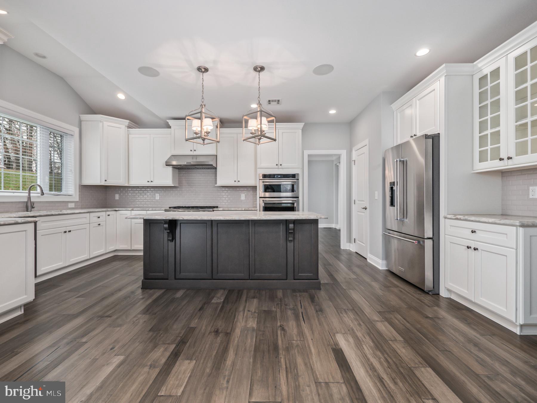 WEYHILL ESTATES - Residential