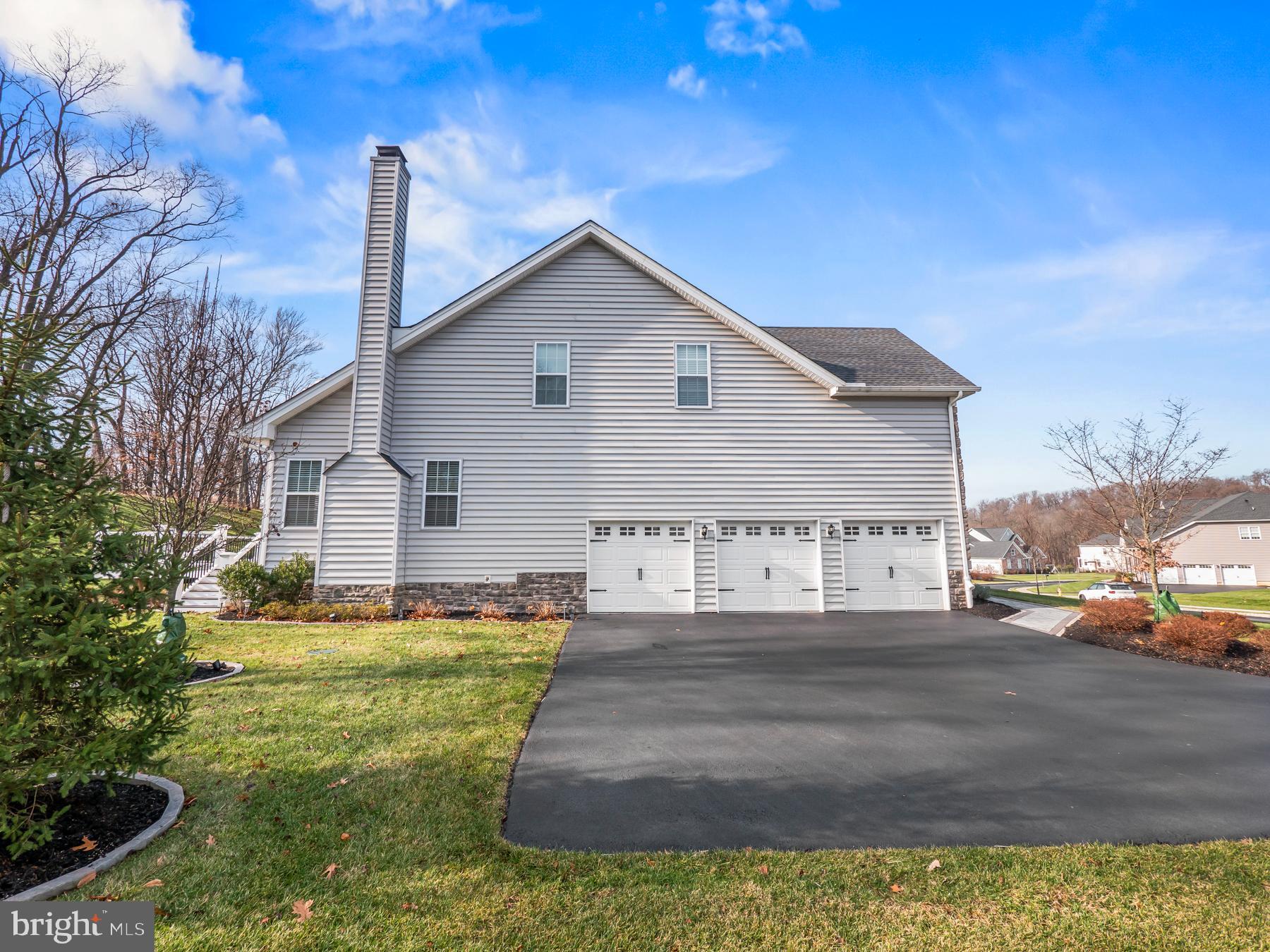 WEYHILL ESTATES - Residential