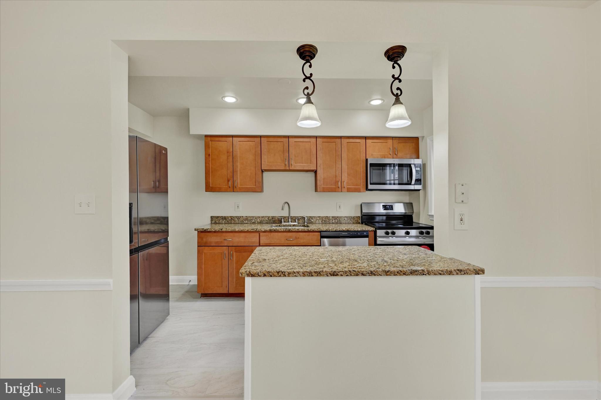IDLEWOOD - Residential