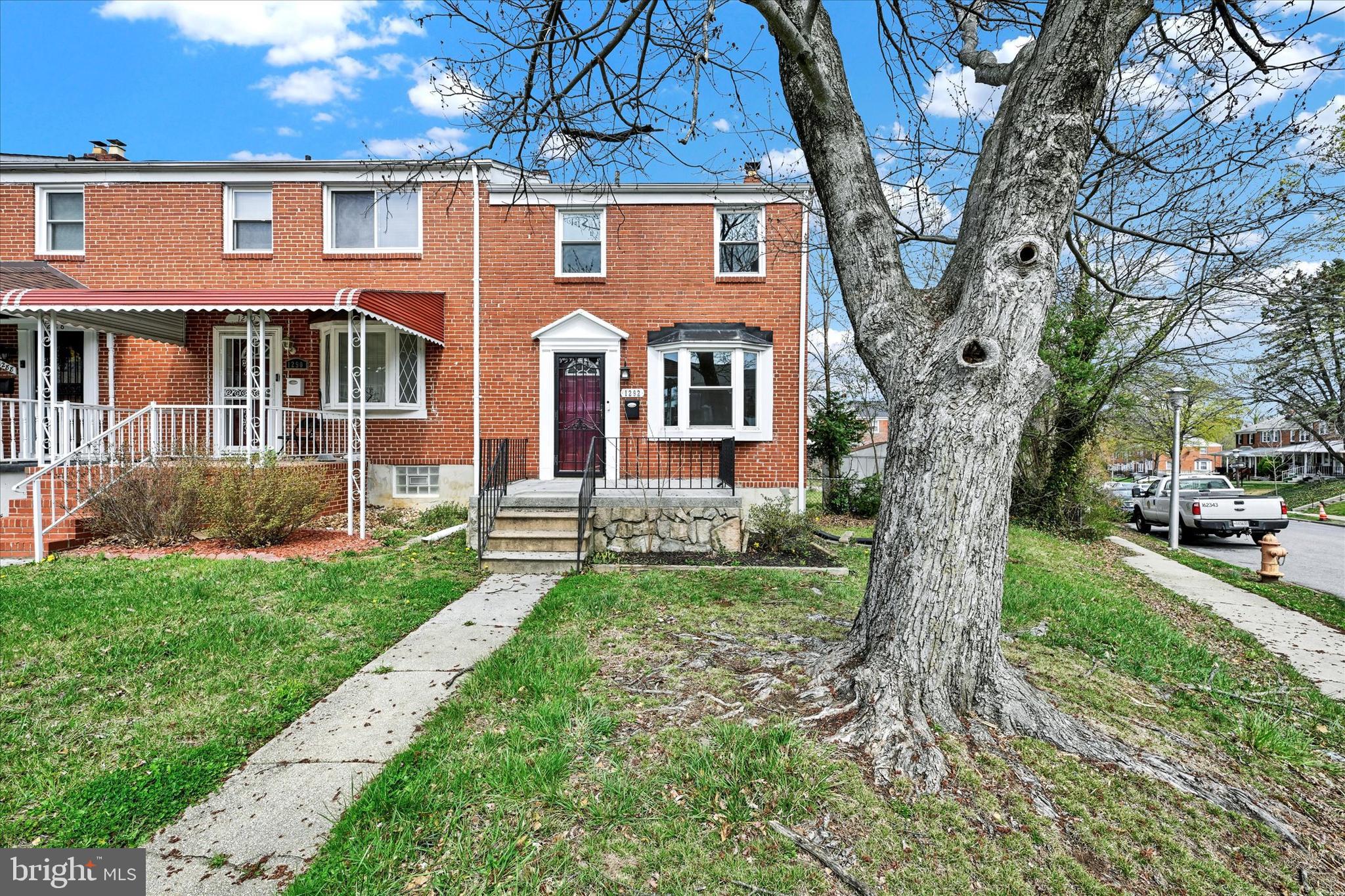 IDLEWOOD - Residential