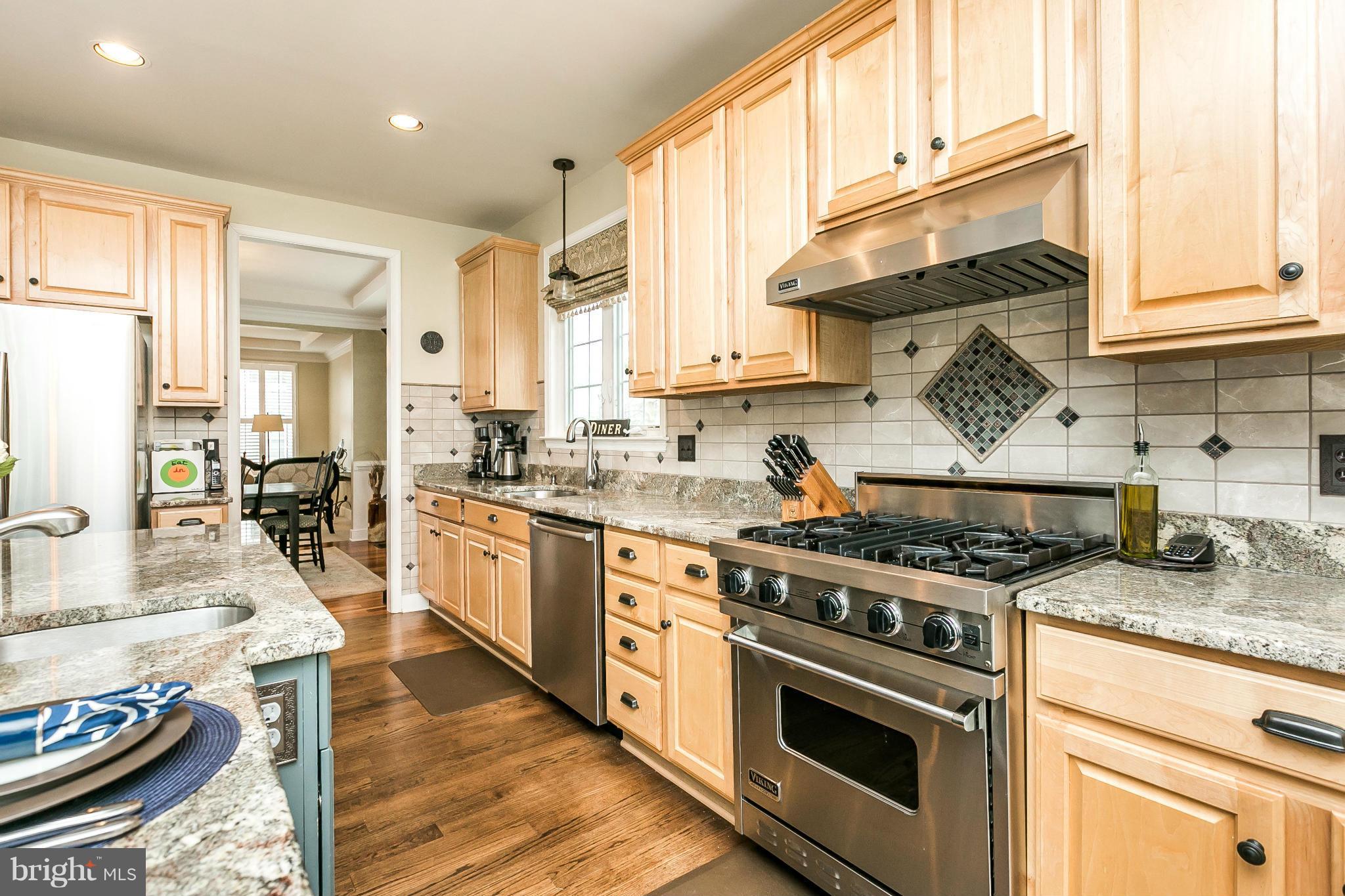 ROLAND PARK - Residential