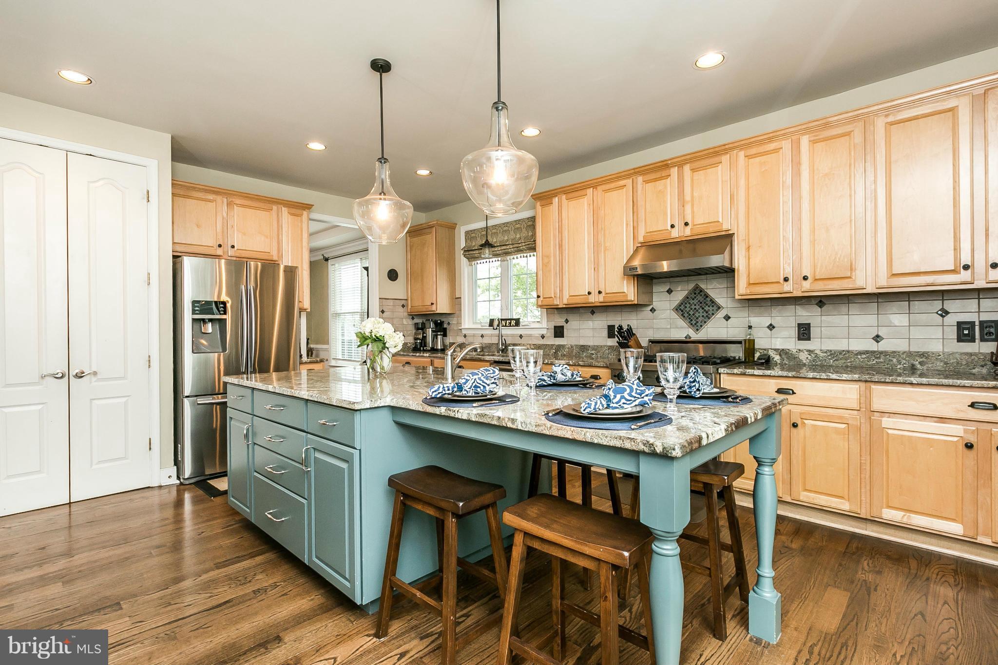 ROLAND PARK - Residential