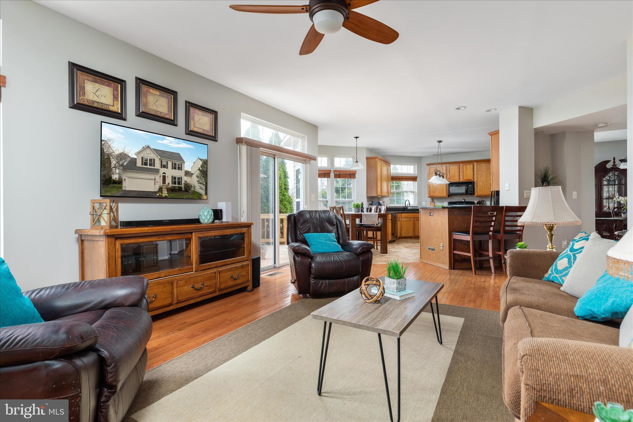 VIRGINIA OAKS - Residential