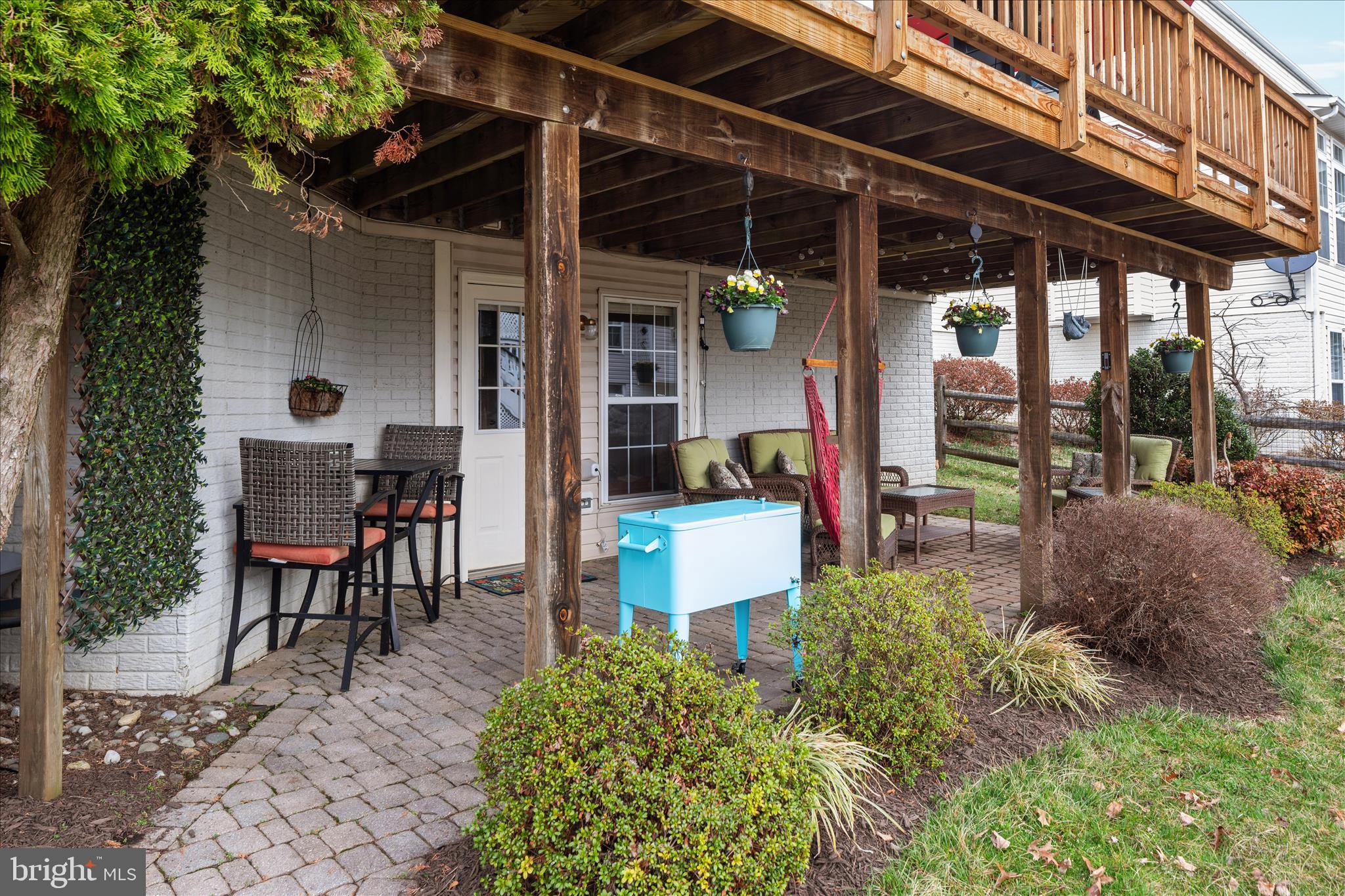 VIRGINIA OAKS - Residential