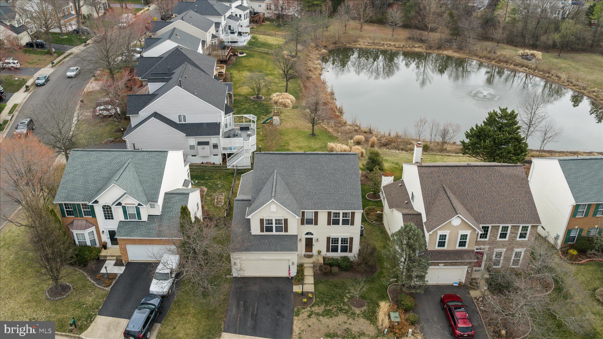 VIRGINIA OAKS - Residential