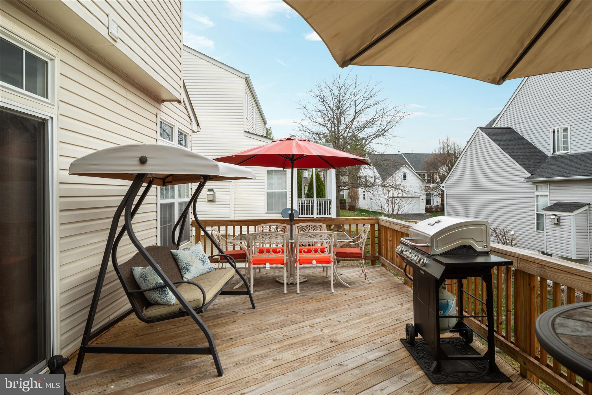 VIRGINIA OAKS - Residential