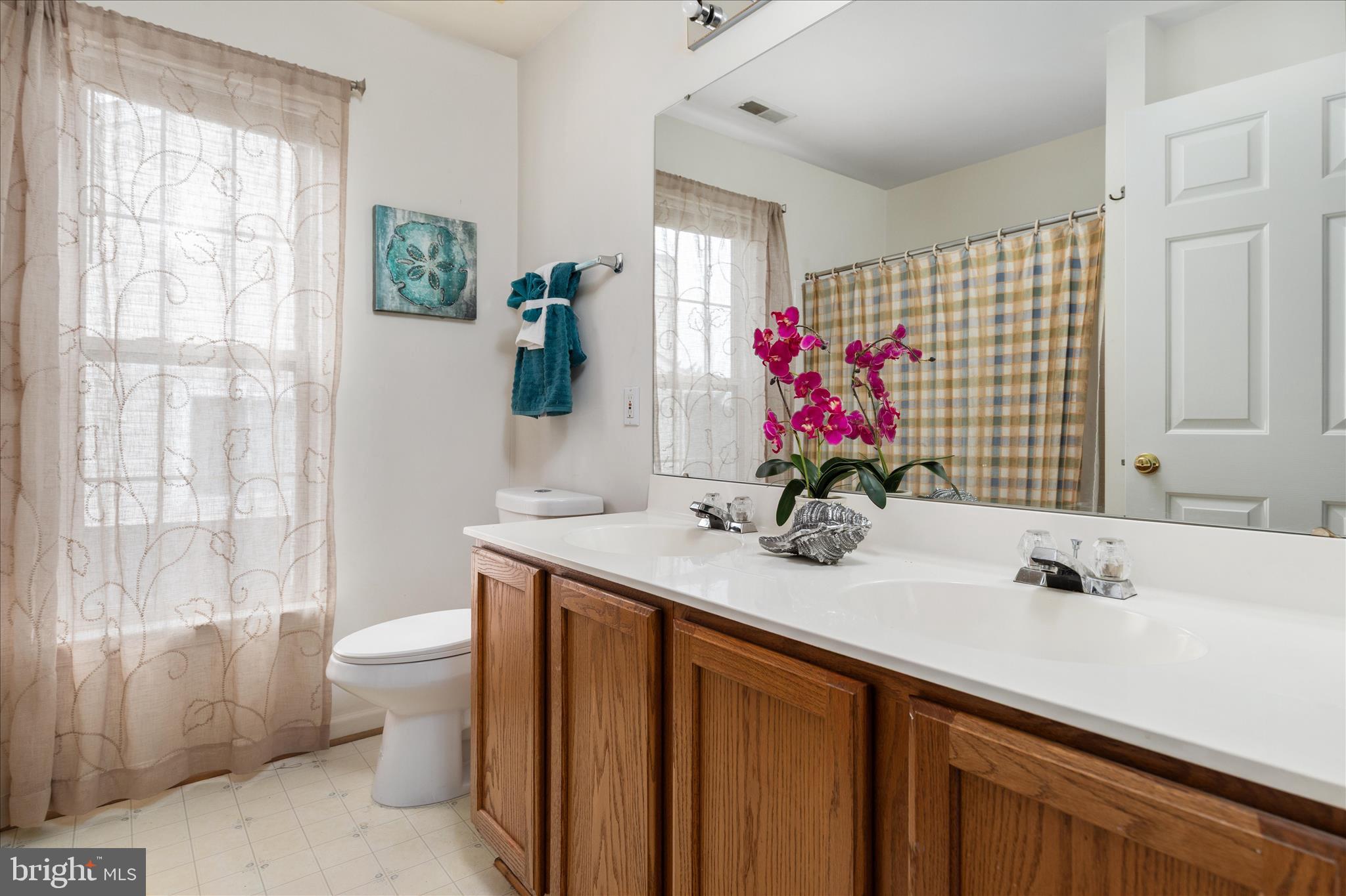 VIRGINIA OAKS - Residential