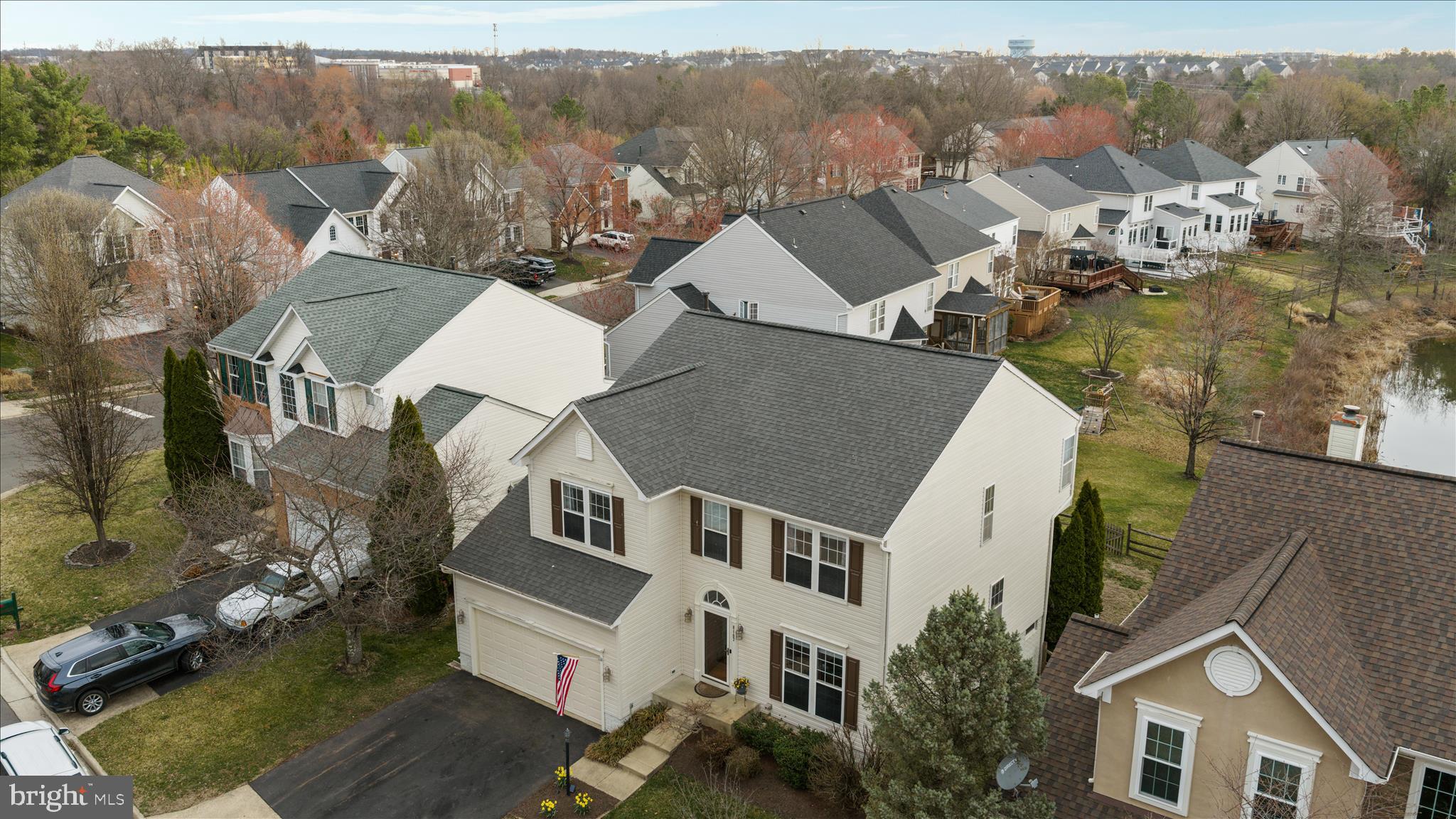 VIRGINIA OAKS - Residential