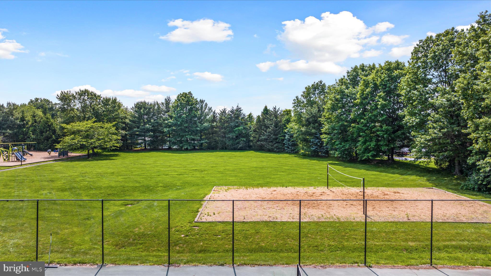 VIRGINIA OAKS - Residential