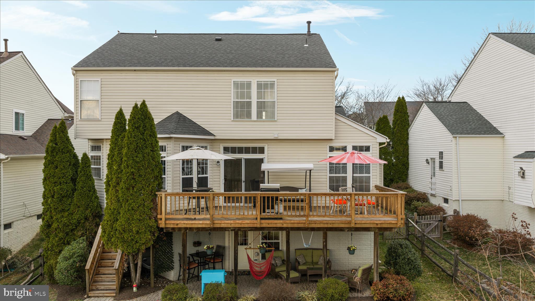 VIRGINIA OAKS - Residential