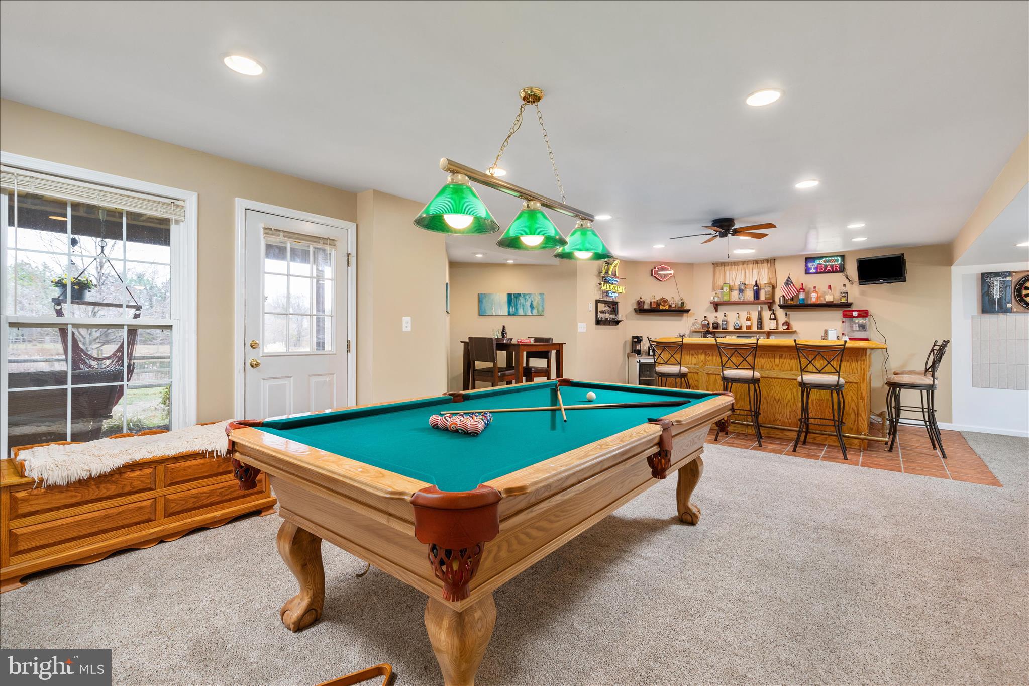 VIRGINIA OAKS - Residential