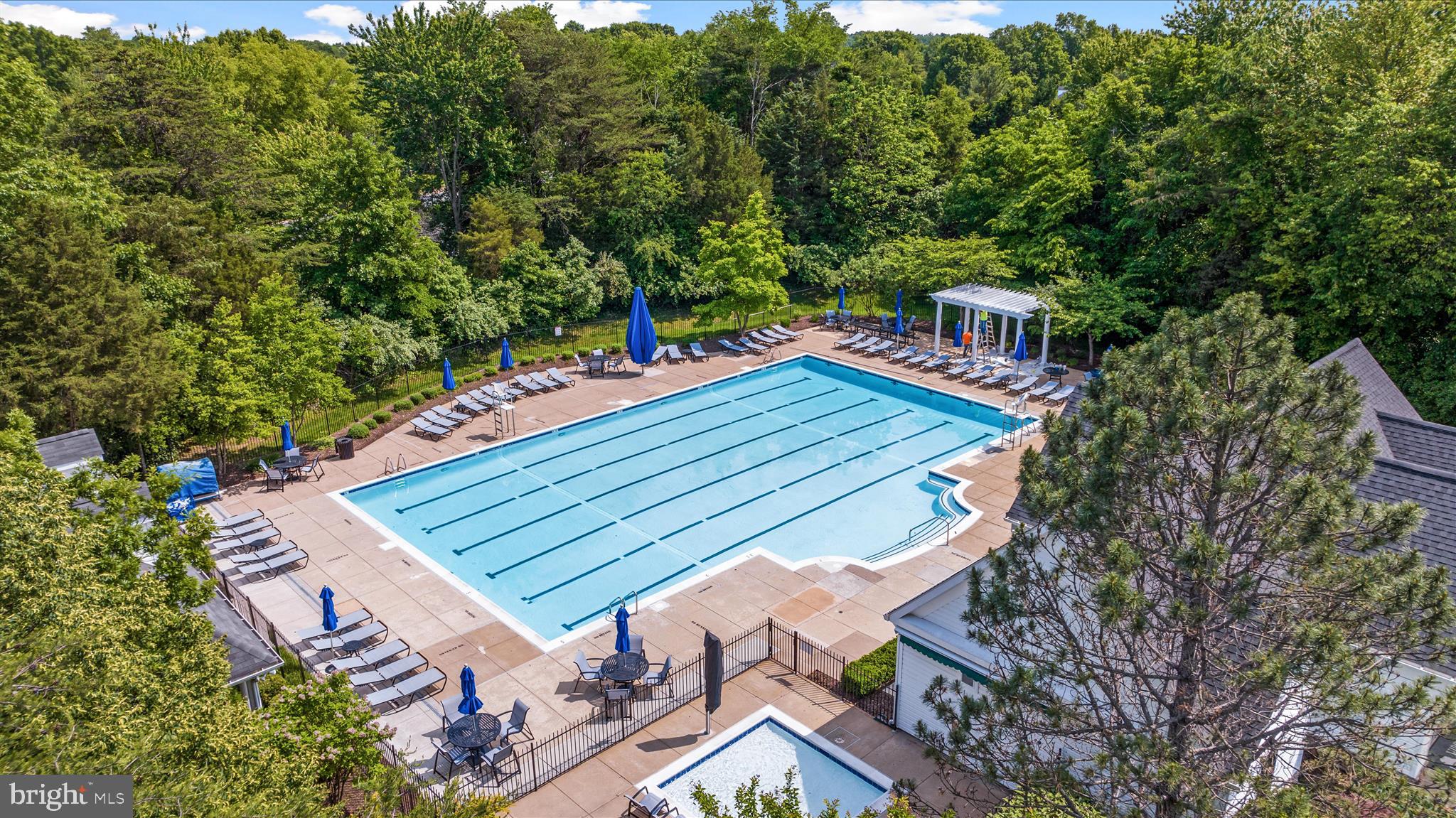 VIRGINIA OAKS - Residential