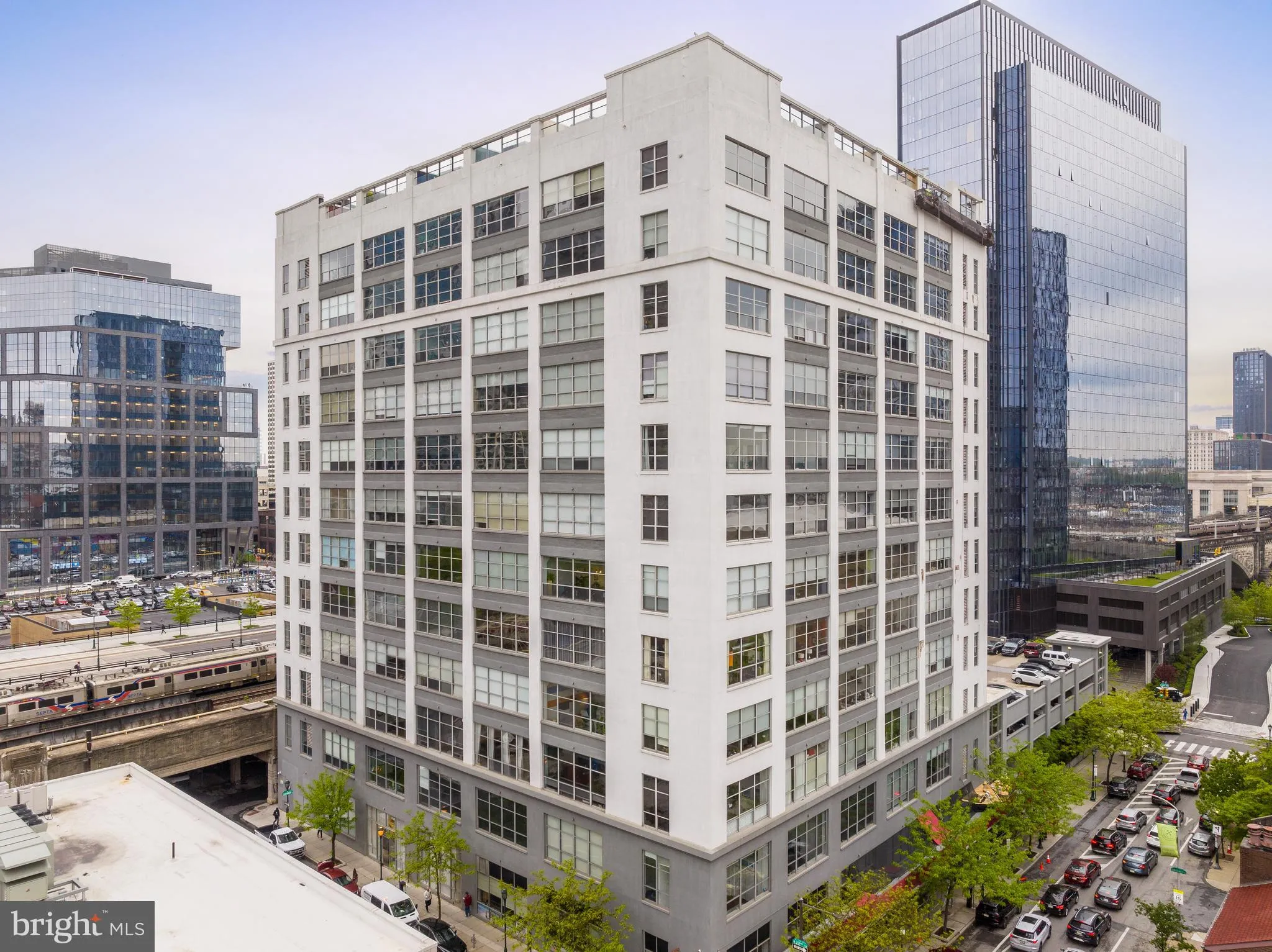 Philadelphia, Pennsylvania 19103, United States, 2 Bedrooms Bedrooms, ,2 BathroomsBathrooms,Residential,Pending,79897