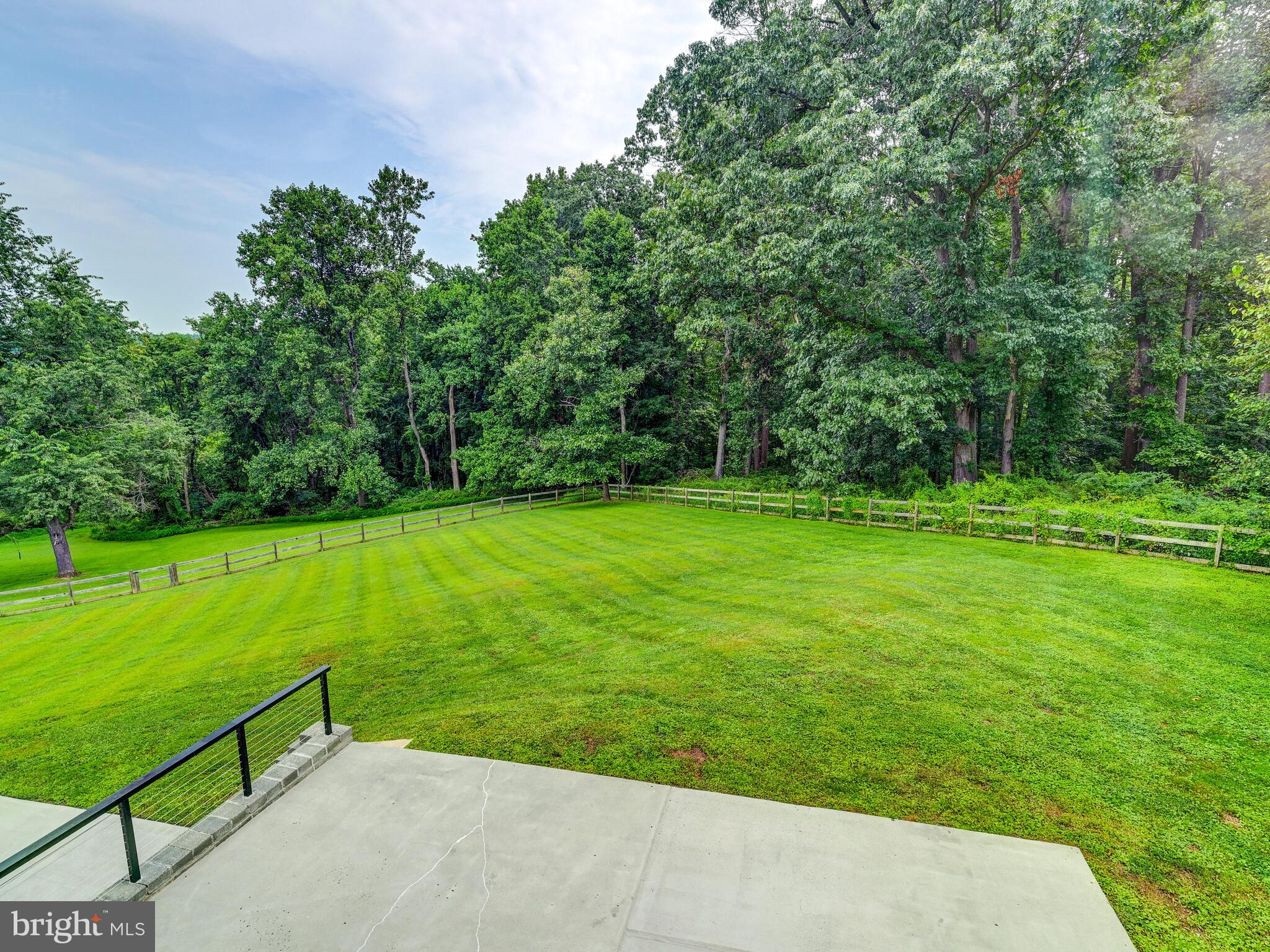 VALLEY HILLS - Residential