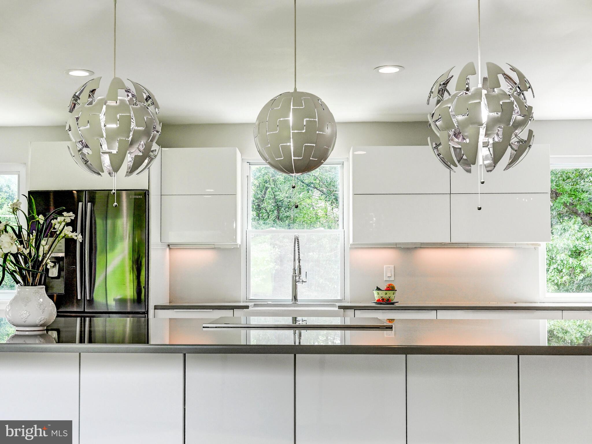 VALLEY HILLS - Residential