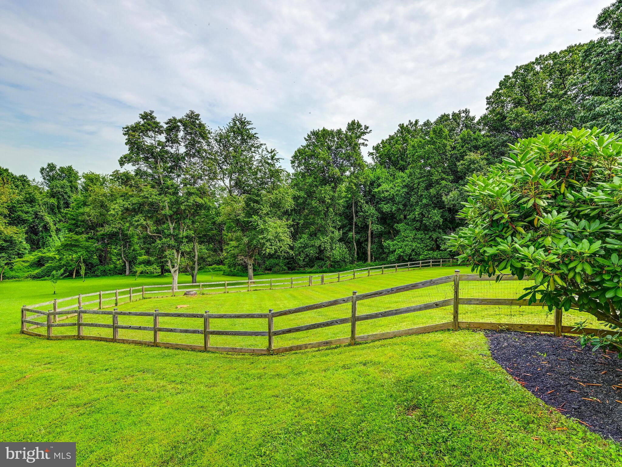 VALLEY HILLS - Residential