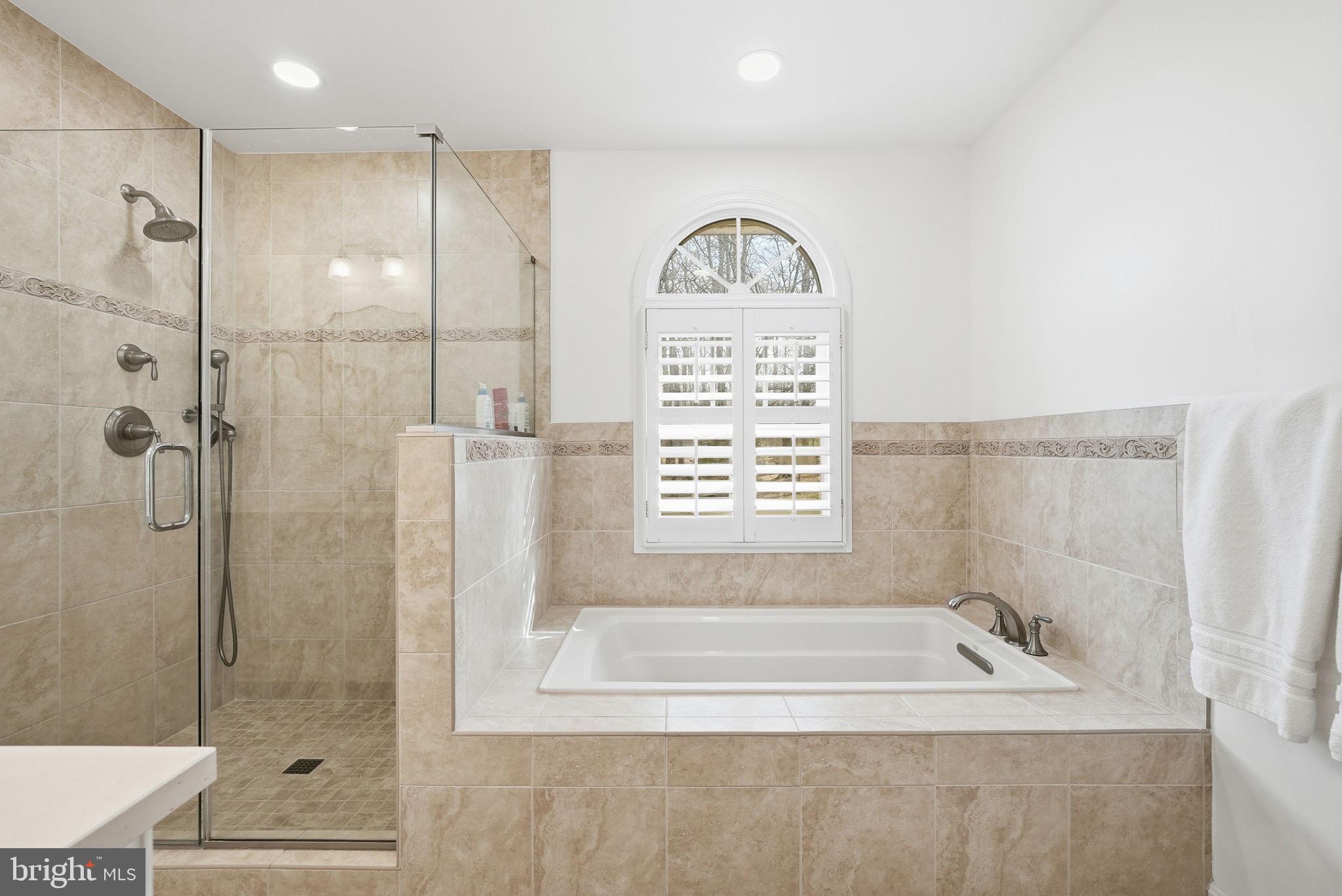 FAIRFAX STATION EAST - Residential