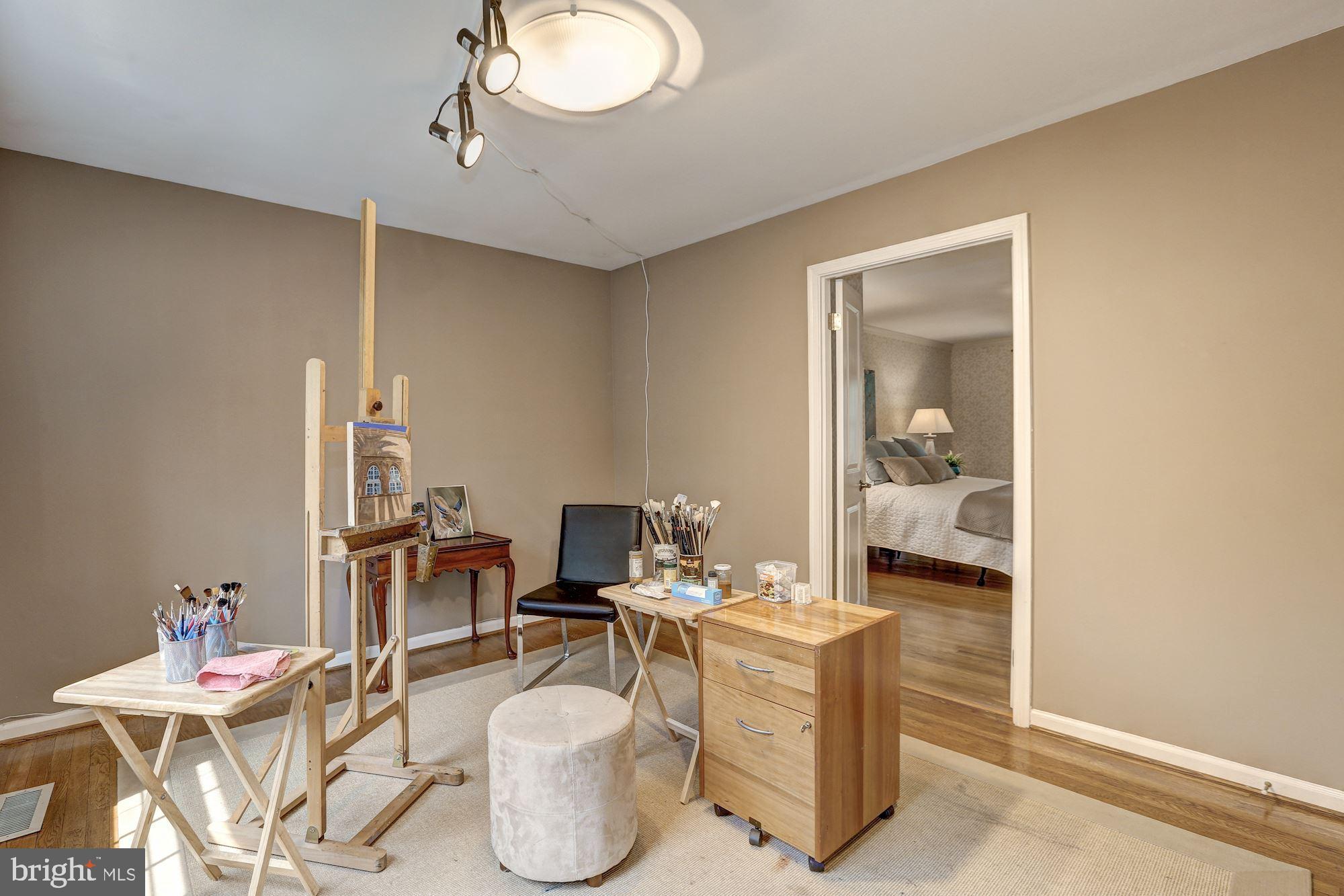 COUNTRY PLACE - Residential