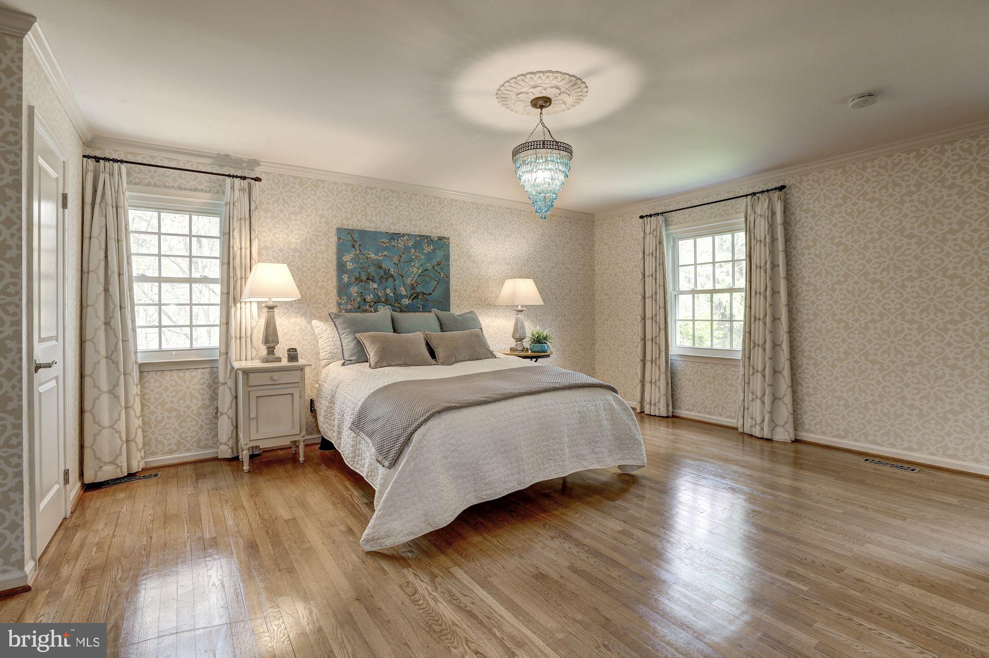 COUNTRY PLACE - Residential