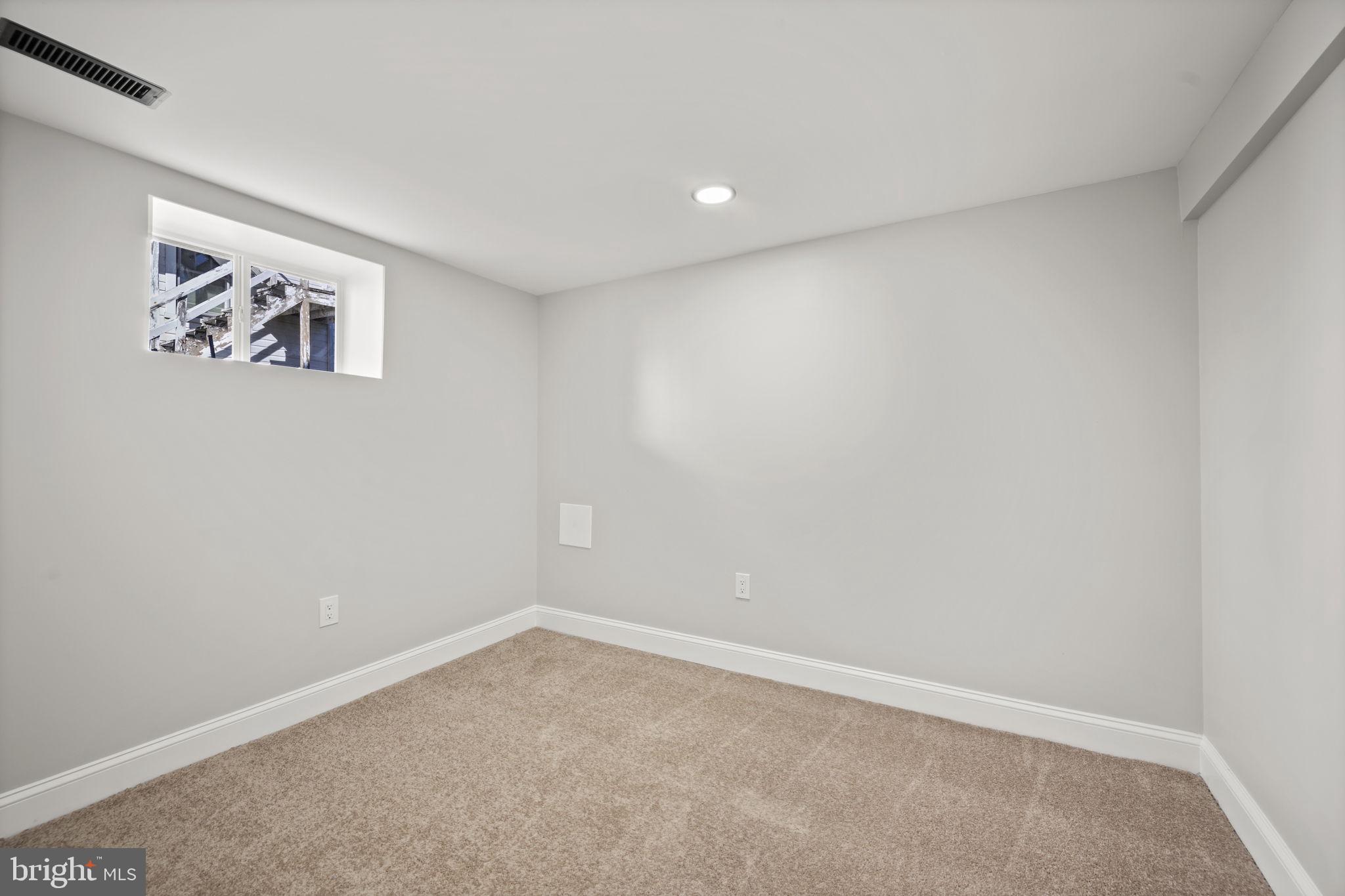 PARKVILLE - Residential