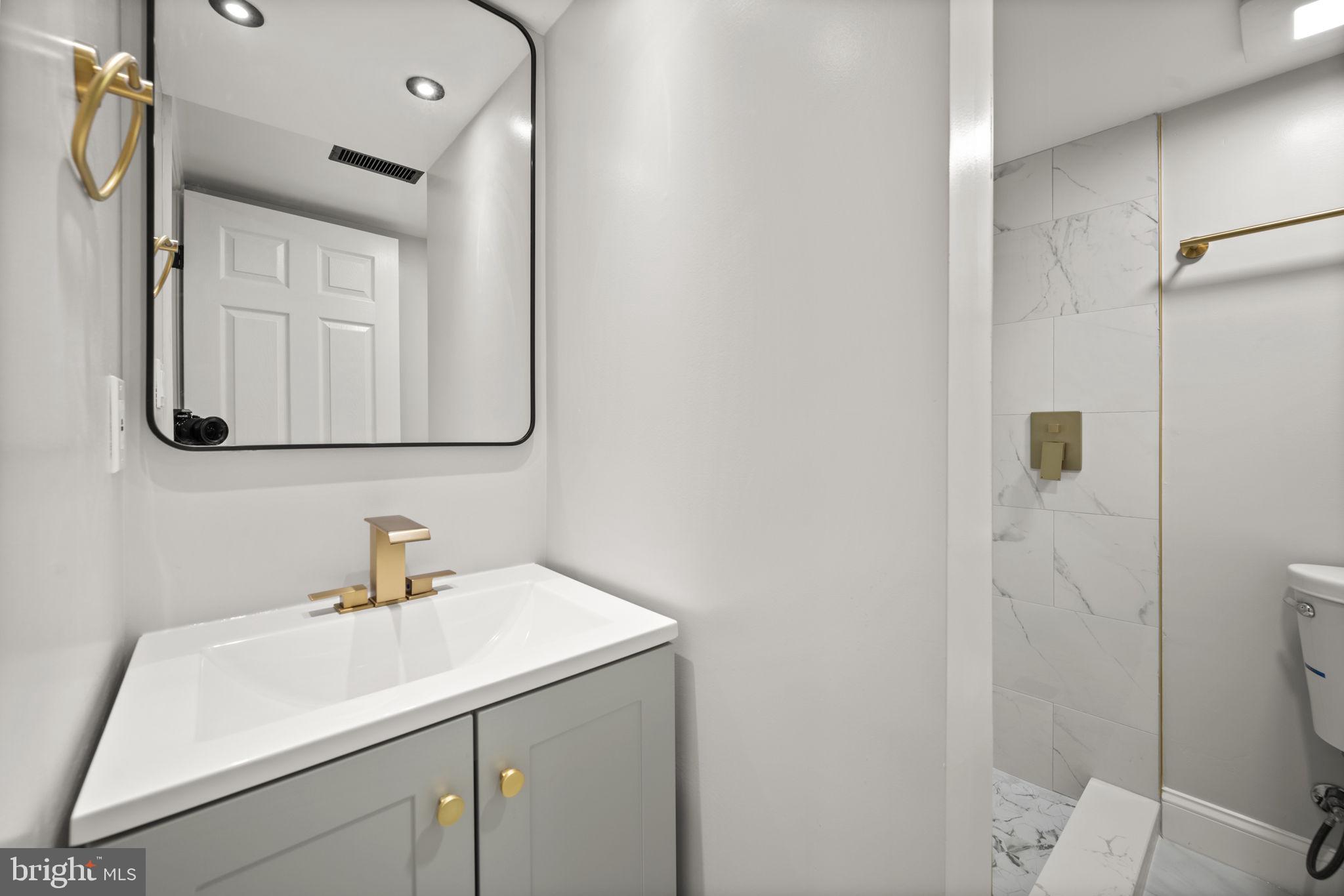 PARKVILLE - Residential