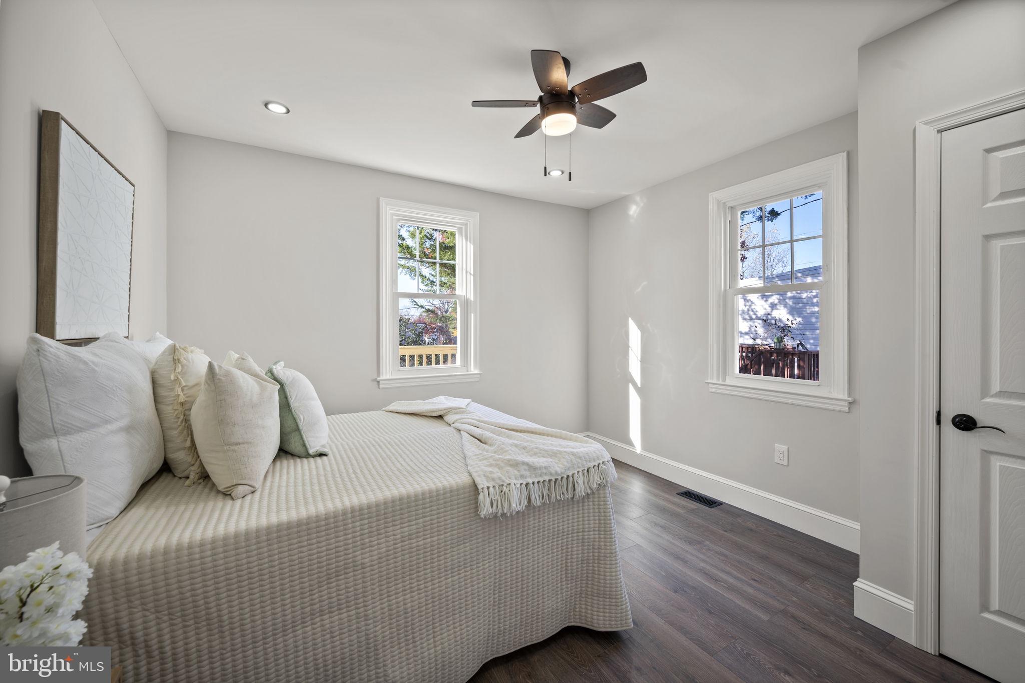 PARKVILLE - Residential