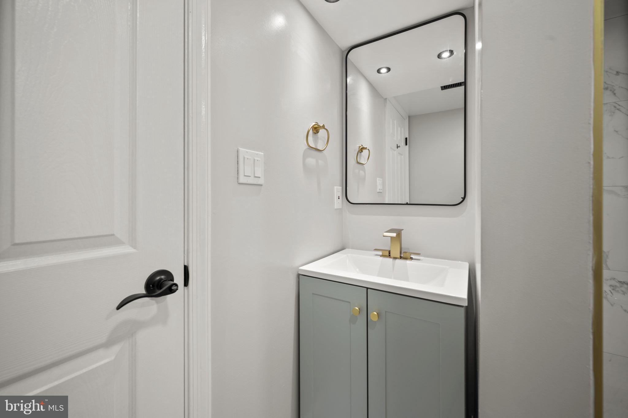 PARKVILLE - Residential