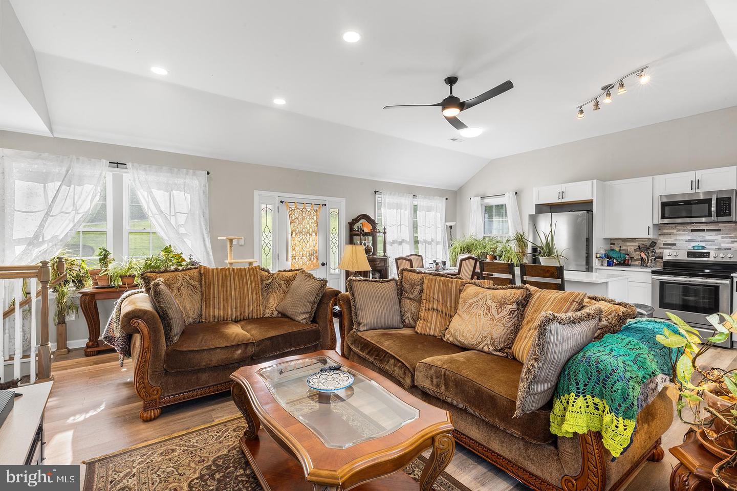 970 GRAVEL PIKE