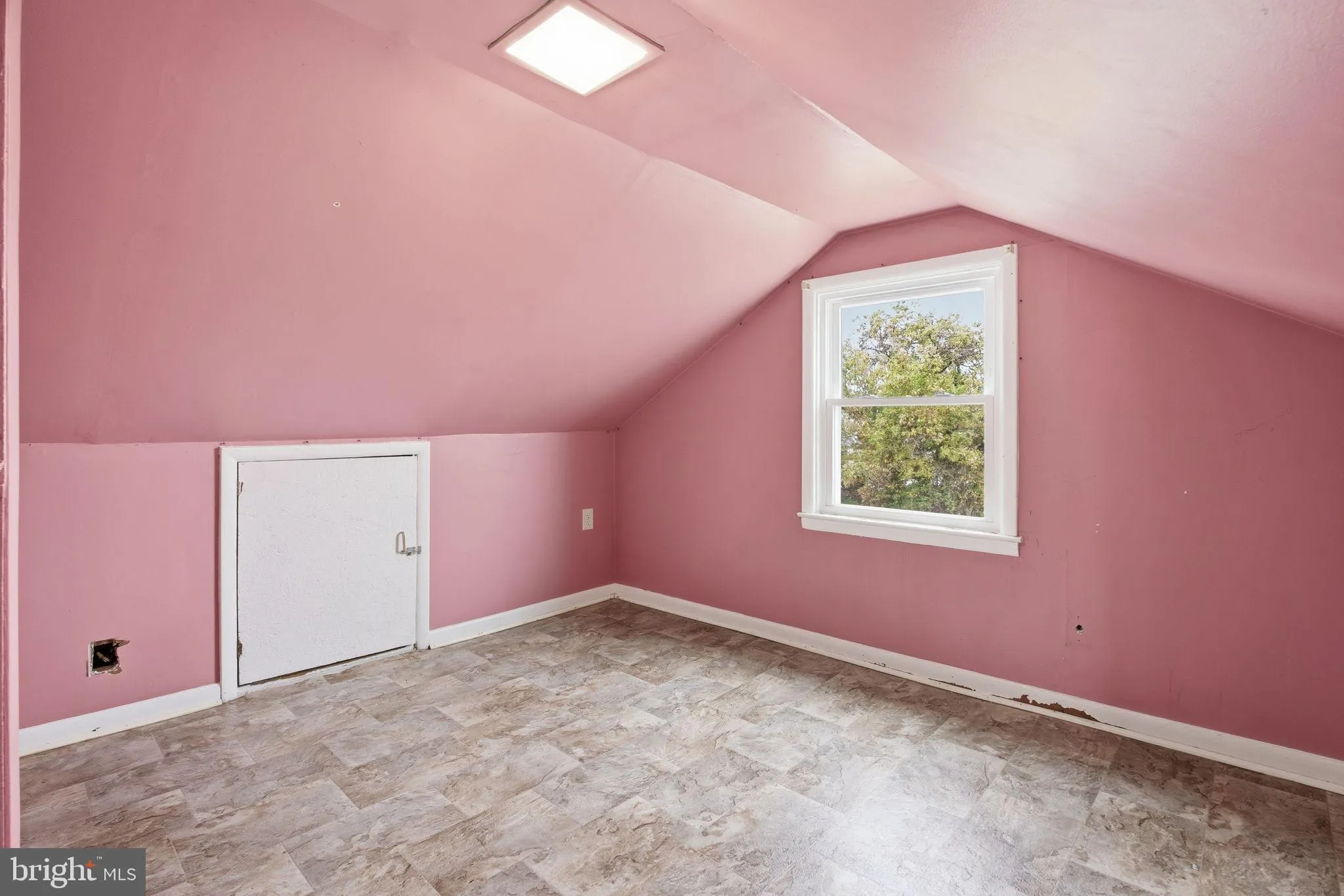 Baltimore, Maryland 21222, United States, 3 Bedrooms Bedrooms, ,1 BathroomBathrooms,Residential,Coming Soon,247106